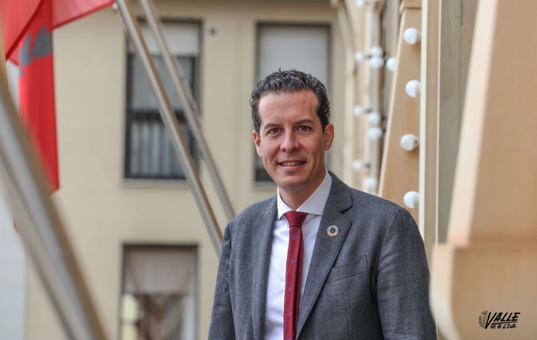 Rubén Alfaro, alcalde de Elda: "Pretendemos sentar las bases de la Elda que queremos en la próxima década" Rubén Alfaro, alcalde de Elda: "Pretendemos sentar las bases de la Elda que queremos en la próxima década"