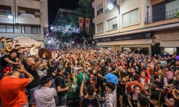 Incluye los actos de tu cuartelillo en la Gu&iacute;a no oficial de Moros y Cristianos de Valle de Elda