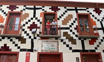 67,8 kil&oacute;metros de hilo para la nueva decoraci&oacute;n de ganchillo del Museo D&aacute;maso Navarro