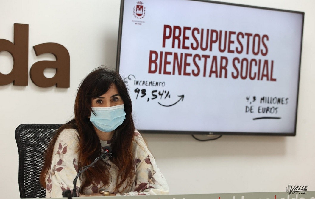 Elda aumenta las ayudas sociales directas un 93% por la pandemia Elda aumenta las ayudas sociales directas un 93% por la pandemia
