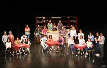 El Taller de Teatro puso el broche de oro a su curso con "Caf&eacute; Esperanza"