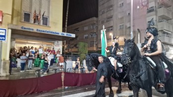 Ni la lluvia para la fiesta