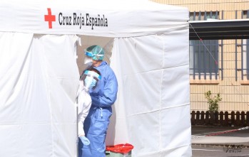 Tres nuevos positivos y ninguna defunci&oacute;n en el Hospital de Elda
