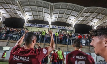 El Eldense vuelve a jugar en horario matinal 33 meses despu&eacute;s