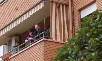 Las Huestes del Cad&iacute; apadrinan una campa&ntilde;a para comprar material para el Hospital