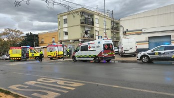 Tres heridos leves por el incendio de una lavadora en Petrer