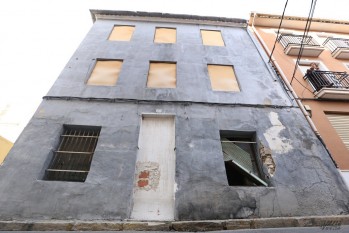 21 edificios del casco antiguo de Elda tienen &oacute;rdenes de ejecuci&oacute;n por abandono