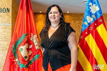 Loli Soler se convierte en la primera mujer en presidir la AMCE Santa Cecilia de Elda