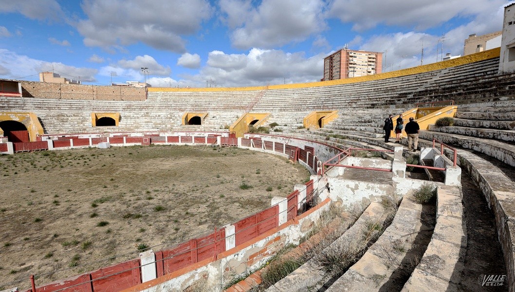 Elda da el primer paso para reformar la Plaza de Toros Elda da el primer paso para reformar la Plaza de Toros