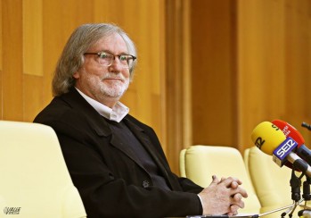 El PP pide a Alfaro "la inmediata destituci&oacute;n" de Juan Vera como programador del Teatro Castelar