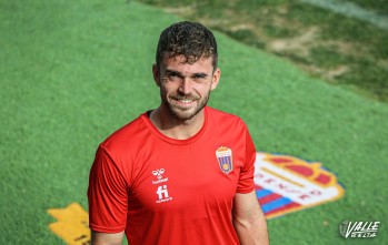 Mario Sober&oacute;n: "El Mirand&eacute;s es un rival con el que tenemos que estar atentos en los contragolpes"