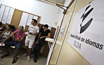 La Escuela Oficial de Idiomas mantiene el plazo de matriculaci&oacute;n abierto para cubrir las vacantes