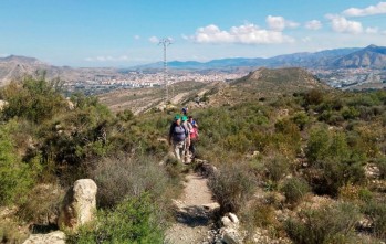 Aparecen huesos humanos en una zona de dif&iacute;cil acceso del monte Bateig