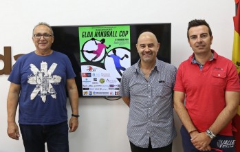 El torneo Elda Handball Cup celebra su mayor&iacute;a de edad acogiendo a unos 800 deportistas