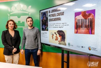 Petrer aborda la violencia que ven los ni&ntilde;os en las redes en unas jornadas para familias y profesores