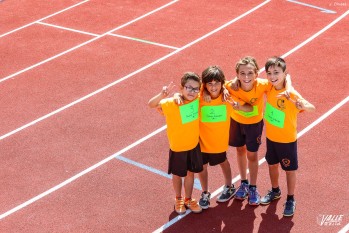 La Pista de Atletismo de La Sismat se reabre, tras la remodelaci&oacute;n, con las Jornadas de Atletismo