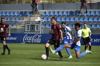 El Eldense rompe la racha de victorias ante el Atl&eacute;tico Baleares (3-1)