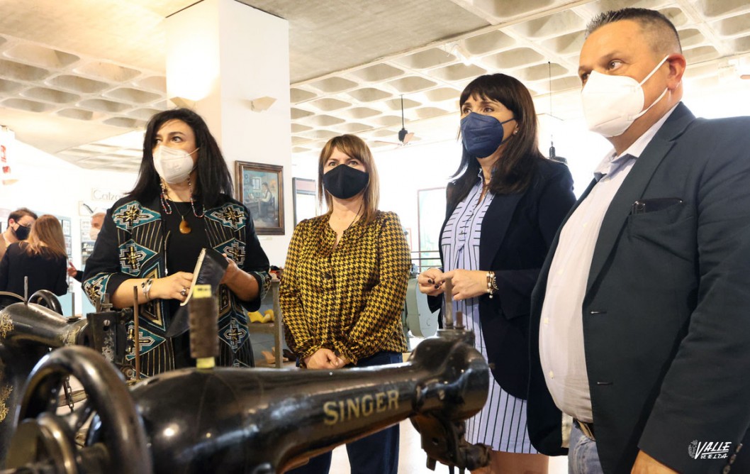 La vicepresidenta de la Diputación se compromete a apoyar el Museo del Calzado La vicepresidenta de la Diputación se compromete a apoyar el Museo del Calzado