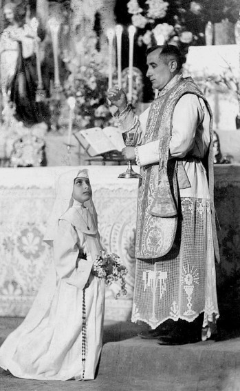 Don Conrado Poveda, un amante de la historia de Petrer
