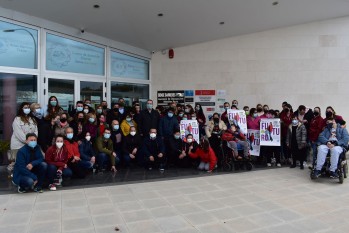 Sense Barreres celebra el D&iacute;a de las Enfermedades Raras en Petrer