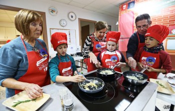  Abuelas y nietos entre fogones