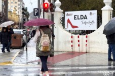 Elda cierra parques, piscinas e instalaciones deportivas por alerta naranja por lluvias