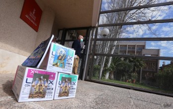 La Cofrad&iacute;a de los Santos Patronos dona 3.000 guantes a la Residencia El Cat&iacute;