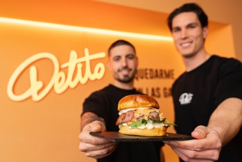 Delito Burger Club se presenta al V Campeonato de Espa&ntilde;a de Hamburguesas