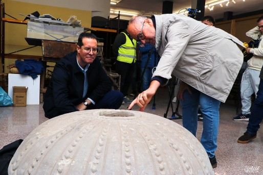 Aparece una pila benditera con m&aacute;s de 200 a&ntilde;os de historia