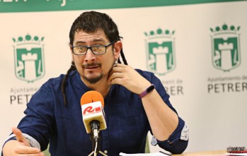 S&iacute; Podem Petrer solicita que la contrata del asesor jur&iacute;dico de vivienda salga adelante 