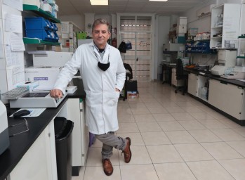 El Laboratorio Miralles Zamora recibe un galard&oacute;n de la Universidad de Alicante