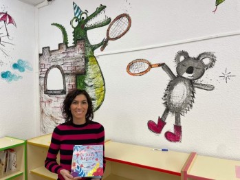 La eldense Beatriz Quir&oacute;s present&oacute; su primer cuento titulado &ldquo;El Hada M&aacute;gica&rdquo;