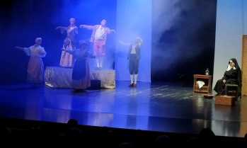 Carasses pone el broche de oro al certamen "Elda-Escena" con una obra sobre la actriz Mar&iacute;a la Calderona