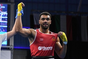 El boxeador eldense Pablo Coy consigue el oro en el Boxam Internacional