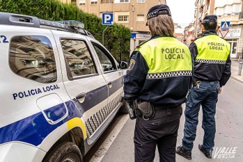 Rescatan a un beb&eacute; de 11 meses atrapado en el interior de un coche de forma accidental