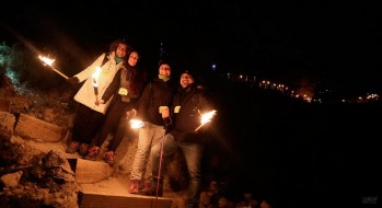La Bajada de antorchas, casi 60 a&ntilde;os iluminando el camino de los Reyes Magos