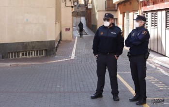 Multan a un vecino de Petrer por hacer dos fiestas en su domicilio la misma noche