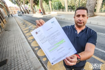 El PP de Petrer pide al concejal de Urbanismo que borre la zona de pintura en la avenida Salinetas