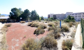 El Hospital de Elda podr&iacute;a tener hasta 800 plazas de aparcamiento