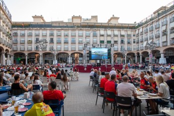 Elda instalar&aacute; una pantalla gigante en la Plaza de la Ficia para el Espa&ntilde;a - Argentina