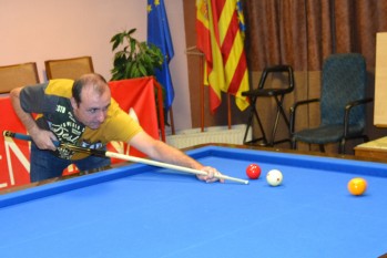 Seleccionan al eldense Albert Tornero para el Nacional auton&oacute;mico de billar
