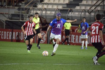 El Eldense logra su primera victoria de la temporada ante el Bilbao Athletic (0-1)
