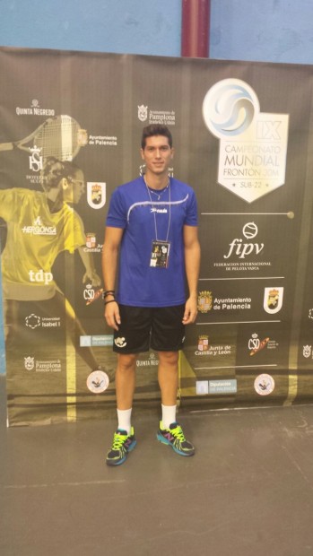 El joven frontenista eldense Jos&eacute; Francisco Alpa&ntilde;ez obtiene el bronce en el Campeonato del Mundo sub-22 