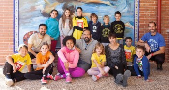 Los escolares de Pintor Sorolla protagonizan un calendario solidario que visibiliza a las mujeres cient&iacute;ficas