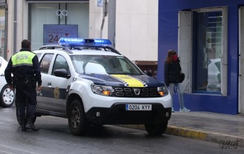La Polic&iacute;a Local detiene a cinco j&oacute;venes por robar en un bar de Elda
