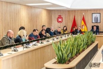 El PP pide al Ayuntamiento aumentar el suelo industrial y apoyar a los emprendedores