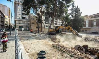 El Ayuntamiento concluir&aacute; los trabajos arqueol&oacute;gicos en la plaza Joan Mir&oacute; mientras la empresa retoma las obras