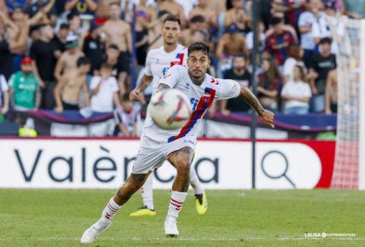 Levante - Eldense en im&aacute;genes