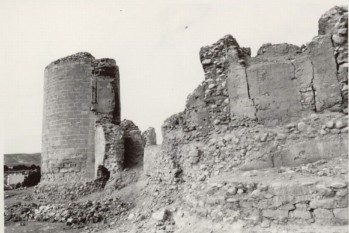 Hoy hace 32 a&ntilde;os&hellip; Se inicia la recuperaci&oacute;n del castillo de Elda