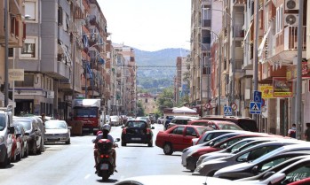 El gobierno eldense propone que la avenida Alfonso XIII tenga una sola direcci&oacute;n